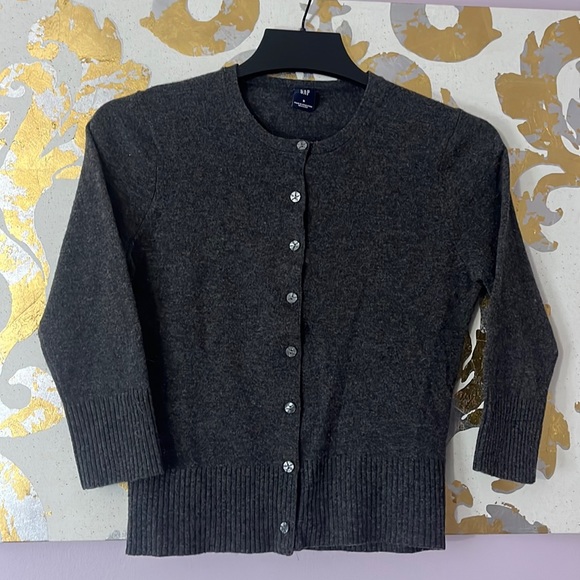 GAP Sweaters - Gap Size Small Gray Lambs Wool Quarter Sleeve Cardigan Sweater